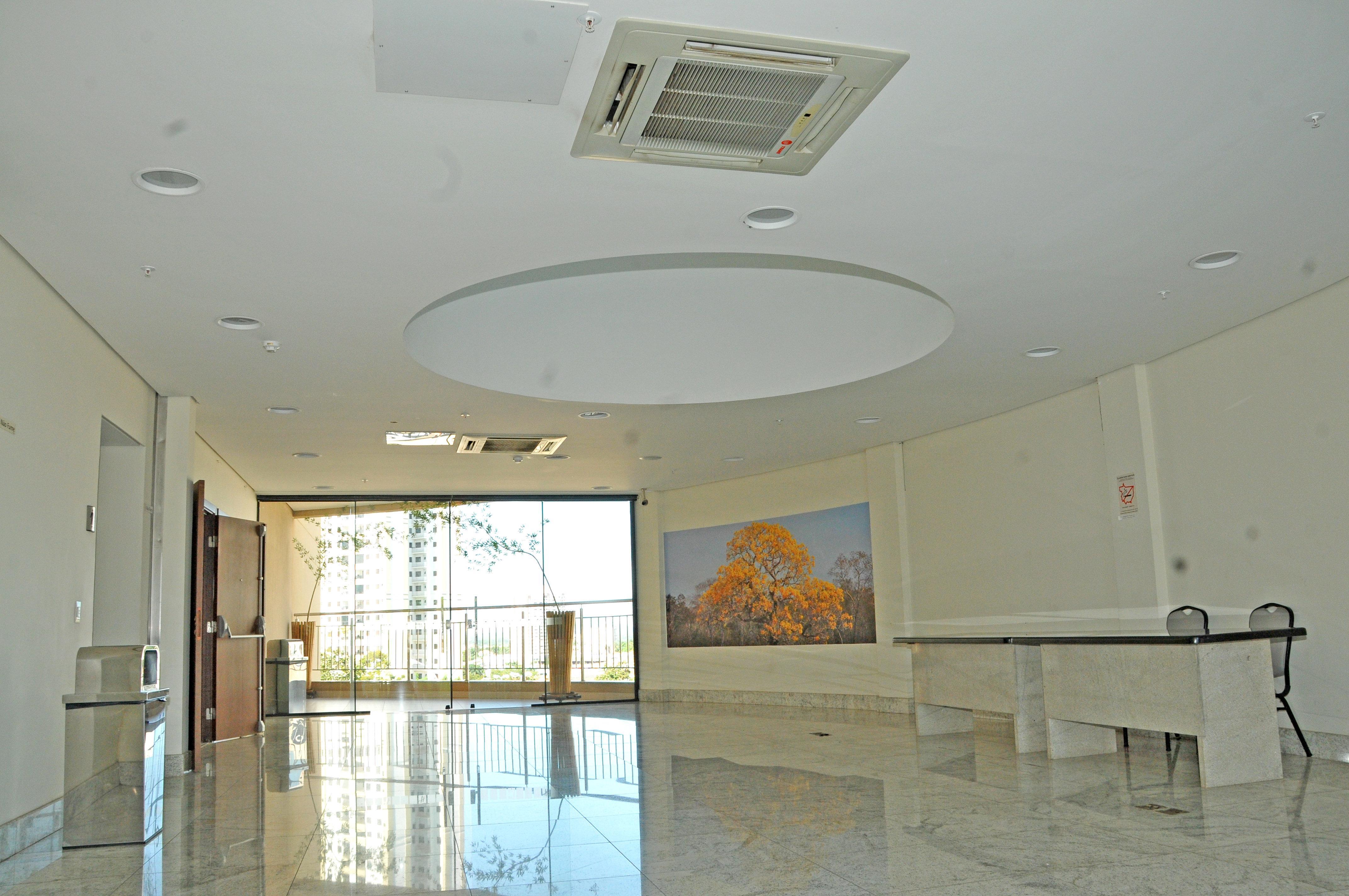 Hotel Inter Cuiaba Exterior photo The interior of the new building
